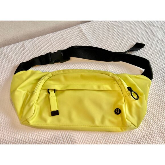 Lululemon Belt Bag in Lemon Yellow - Picture 4 of 10